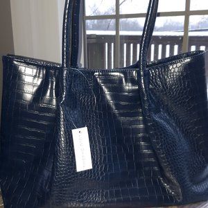 CLASSIC BLUE NAPA VEGAN LEATHER TOTE -Dark Blue